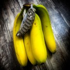 The Woods Monkey Banana Peel: A Hard Use Friction Folder